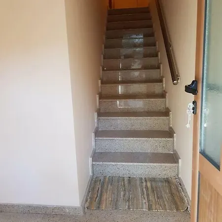Top Center Maisonette By Maritza River 플로브디프